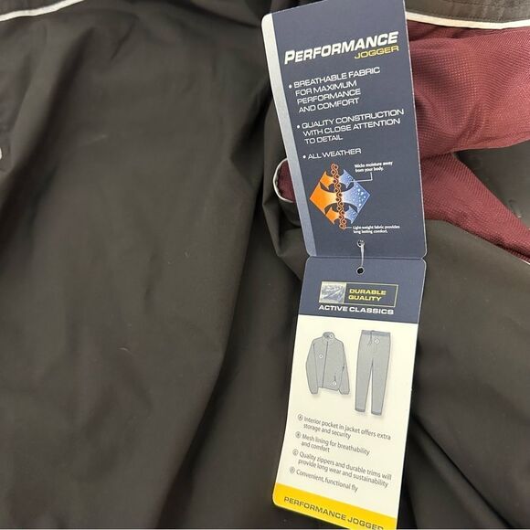 Roundtree & Yorke Men's Full Zip Windbreaker Jacket garnet & black size XL NWT - Picture 5 of 7